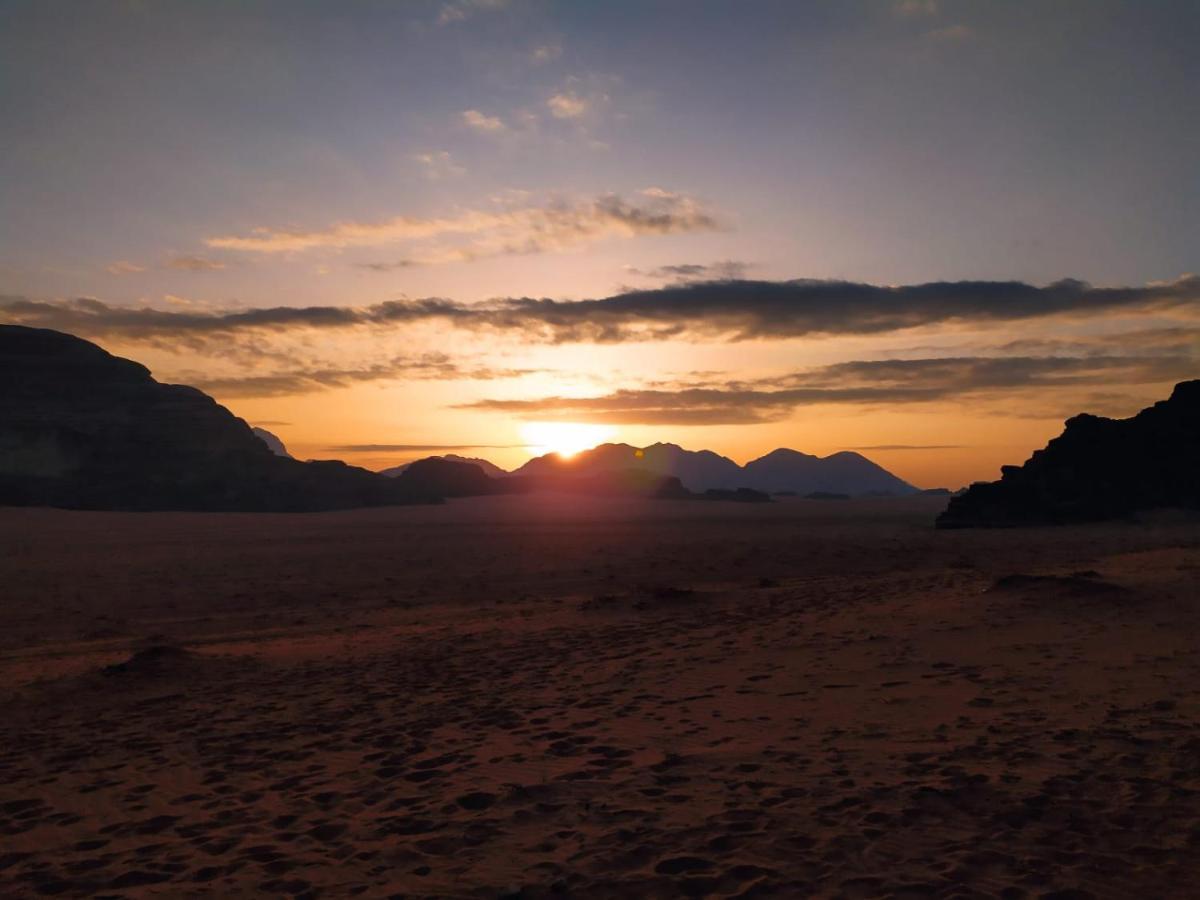 Omar Ghazi Camp Wadi Rum Exterior foto