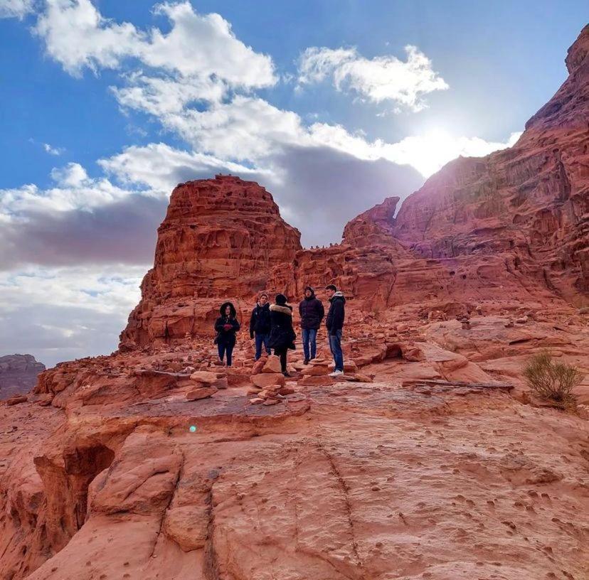 Omar Ghazi Camp Wadi Rum Exterior foto