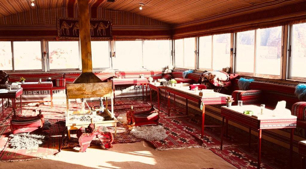 Omar Ghazi Camp Wadi Rum Exterior foto